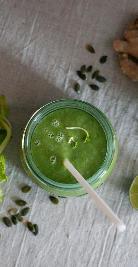 Grønn smoothie med brokkolispirer